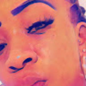 Meet your Posher, Jenesis